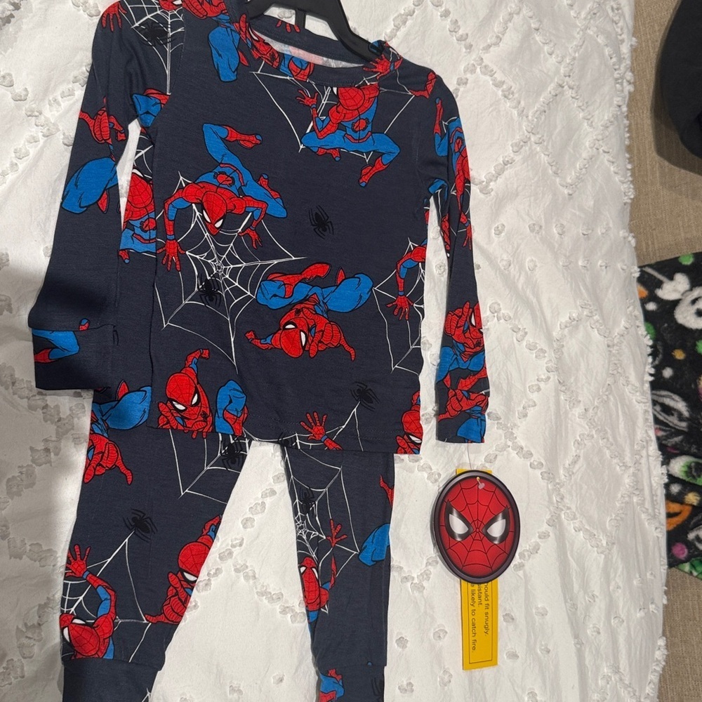 Spiderman Toddler Unisex Long Sleeve Top and Pants, 2-Piece Pajama Set, Size 2T - Picture 2 of 3